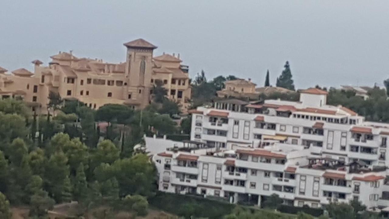 Excelente Habitacion En Bonita Y Tranquila Casa En Benalmadena Pueblo Apartment Exterior photo